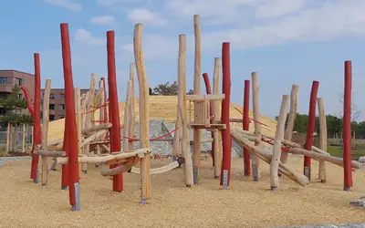 SPIELART : STRUCTURE D